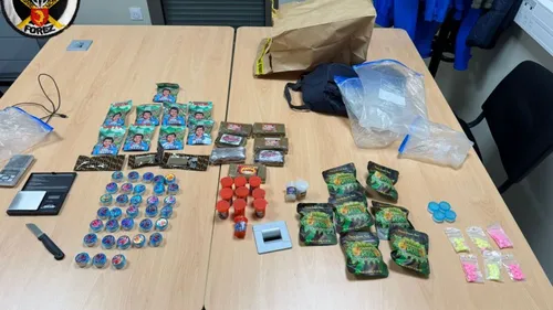 Loire : Il est contrôlé pour un feu défectueux, les gendarmes...