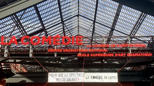 La Comédie de Saint-Etienne se mobilise pour dénoncer des coupes...