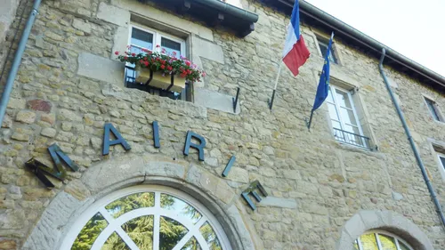 "Un enfant de 14 ou 15 ans n'a rien à faire seul dans les rues...