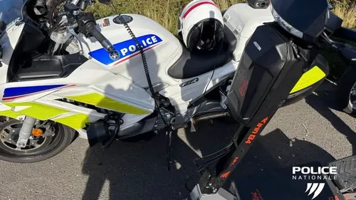 A 55 km/h en trottinette dans les rues de Saint-Etienne, il est...