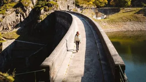 Pourquoi le barrage du Gouffre d'Enfer est fermé au public ? 