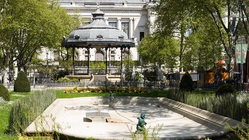 Le rugby pose ses valises à Saint-Etienne 