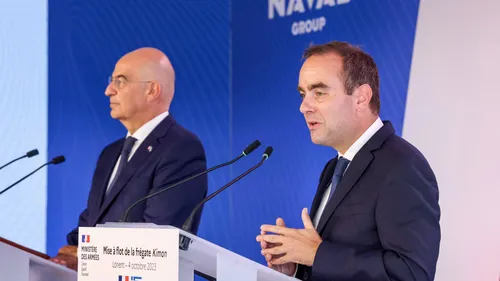 Démission de Sébastien Lecornu : les réactions dans la Loire