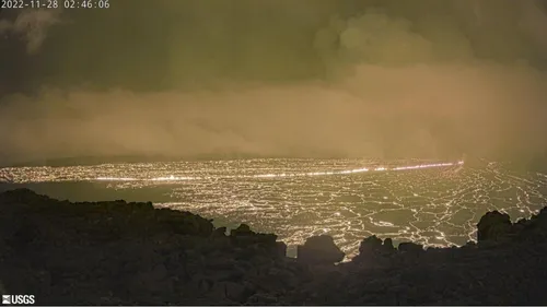 Le volcan Mauna Loa est entré en éruption à Hawaï 