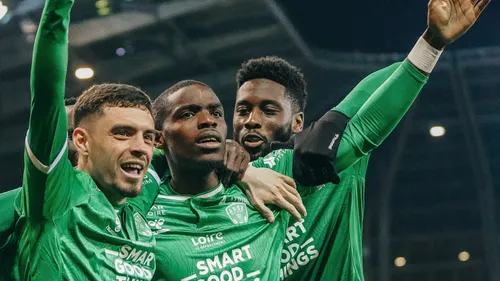 Des joueurs de l'ASSE en dédicaces à Monthieu mercredi