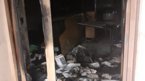 Mairie de la Ricamarie incendiée : les élus appellent à un...