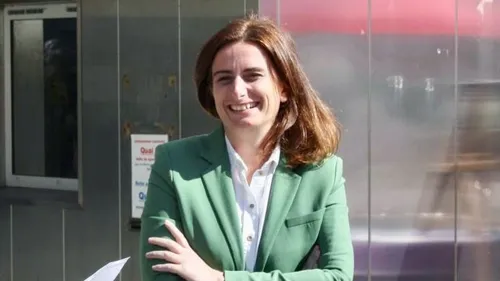 Marine Tondelier en dédicaces, puis en réunion publique à...