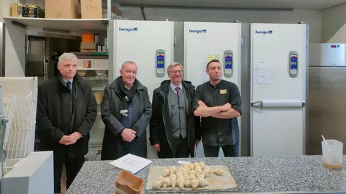 Loire : les représentants de l’Etat tentent de simplifier les...