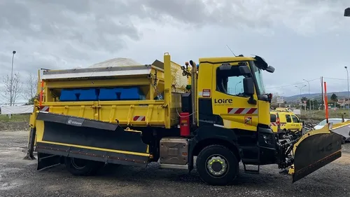 Loire : 10 000 tonnes de sel utilisées par an sur les routes 