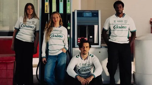 L'ASSE dévoile son maillot extérieur...et il est magnifique !