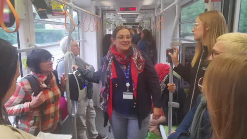 Saint-Etienne : un speed meeting organisé... dans le tram !