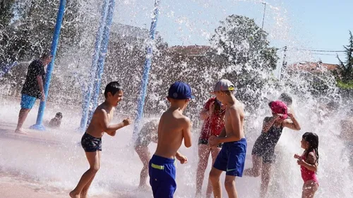 Canicule : Les jeux d'eau ouvrent plus tôt au Coteau 