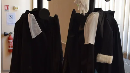 Les greffiers appellent à une journée "justice morte" 