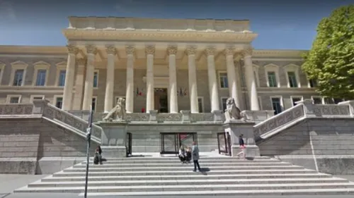 Loire : 5 ans de prison contre le faux plombier qui volait des...