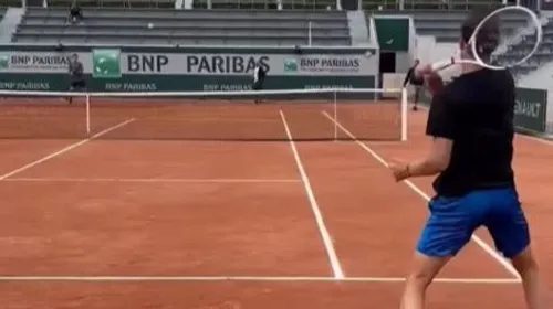 Le Montbrisonnais Hugo Grenier est arrivé à Roland Garros, où il...