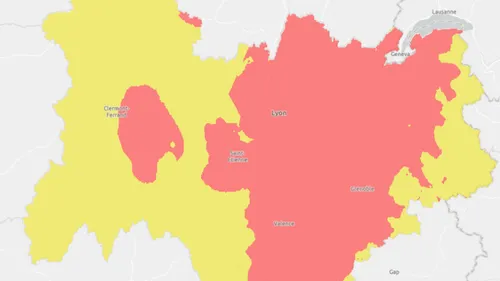 Loire : alerte jaune à la pollution