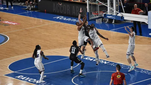 Basket : la Chorale déjoue face à Pau-Lacq-Orthez (75-94)