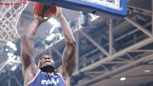 Basket : la Chorale mate encore les Mets de Victor Wembanyama (84-102)