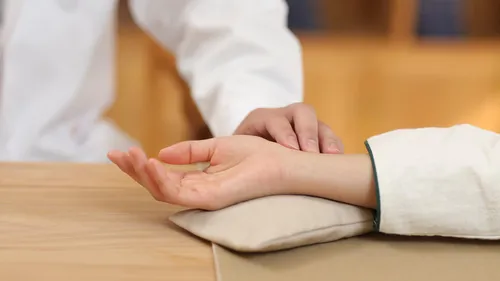 Le Comité Consultatif National d'Ethique a rendu un avis sur l'aide...