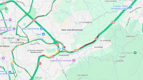 Terrenoire : la bretelle permettant de rejoindre Clermont via l'A72...