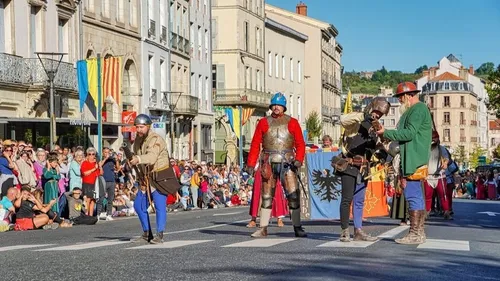 Coup d’envoi de la 41e édition de la Fête du Roi de l’Oiseau
