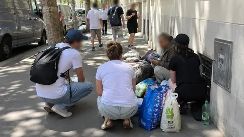 Canicule et vigilance rouge : les maraudes s’intensifient à...