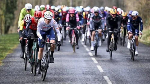 Cyclisme : où voir la 5e étape du Paris-Nice dans la Loire ce jeudi ?