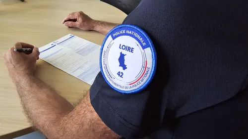 Législatives : la police présente pour vous aider à faire une...