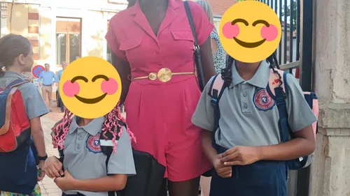 Roanne : la première rentrée en uniforme à l'école Crozon