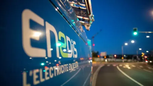 90 000 foyers privés de courant, cette nuit