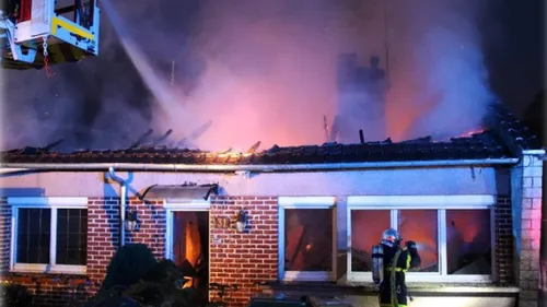 Lapugnoy: Un violent incendie, hier soir