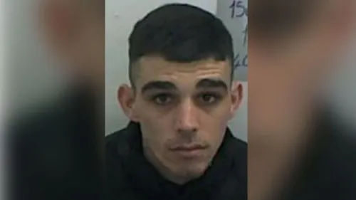 Cet homme est toujours recherché