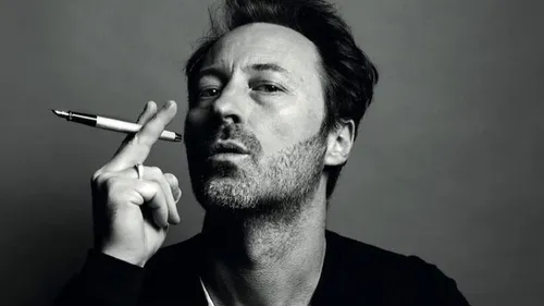 Le chanteur-parolier de Michel Polnareff, Julien Doré, Alain...