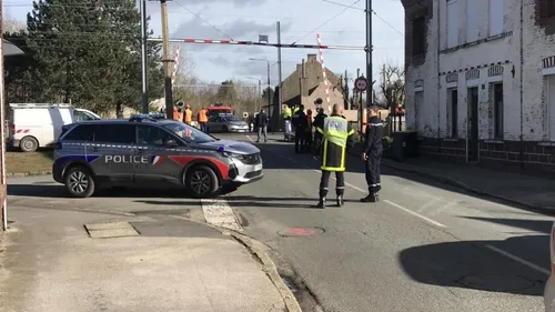 Un piéton mortellement percuté par un train à Verquigneul