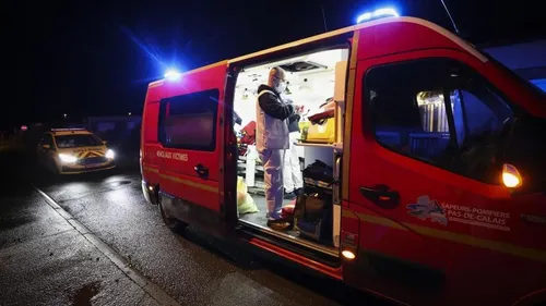 Lens: Un homme sauvé des flammes par les pompiers 