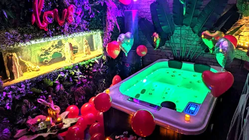 GAGNEZ VOTRE NUIT ROMANTIQUE ET INSOLITE 