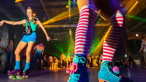 Chaussez vos patins à roulettes !