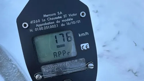 Un jeune conducteur flashé à 176 km/h 