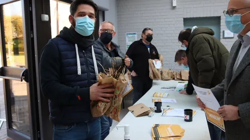 Divion : Et si vous adoptiez un pied de houblon ?