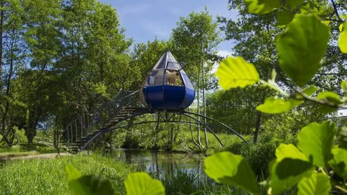 GAGNEZ VOTRE NUIT EN HÉBERGEMENT INSOLITE !