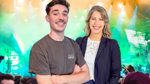 CHAMPAGNE FM, EMISSION EXCEPTIONNELLE EN DIRECT DE LA MAGNIFIQUE...