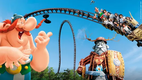 GAGNEZ VOS ENTRÉES AU PARC ASTERIX POUR TOUTE LA FAMILLE !