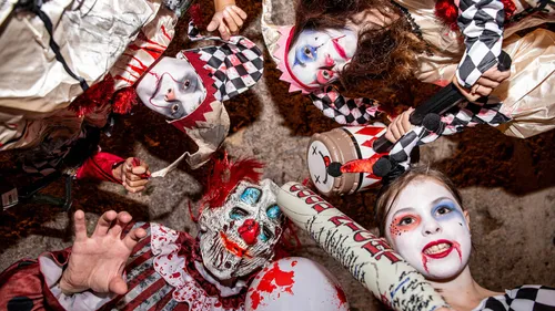 GAGNEZ 200€ DE DÉGUISEMENTS ET DÉCORATIONS D'HALLOWEEN !