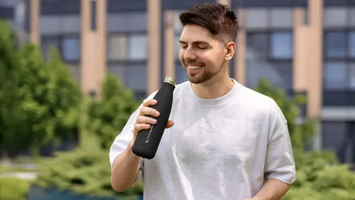 GAGNEZ VOTRE GOURDE ISOTHERME AUX COULEURS DE CHAMPAGNE FM AVEC...