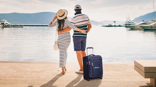 GAGNEZ VOTRE VALISE CABINE AUX COULEURS DE RADIO CONTACT !