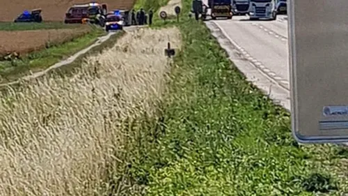 Collision entre un camping-car et une voiture 