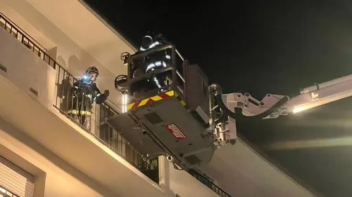 Dunkerque: Un immeuble en feu, hier soir