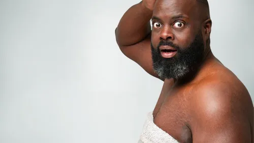 GAGNEZ VOS PLACES POUR LE SPECTACLE DE ISSA DOUMBIA !