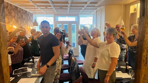 Jeudî’ne avec des inconnus