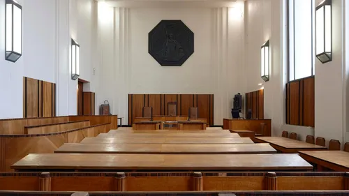 Un couple de parents relaxé, après la mort de leur enfant dans la...